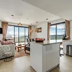 One80 - Luxe, Centrum En Golf Banen Dichtbij * 에스테포나