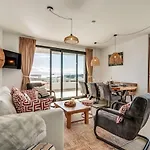 아파트 One80 - Luxe, Centrum En Golf Banen Dichtbij 에스테포나